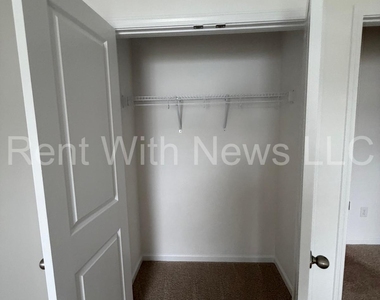 248 Otter Ldg Street - Photo Thumbnail 31
