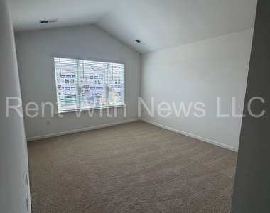 248 Otter Ldg Street - Photo Thumbnail 30