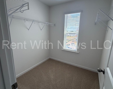 248 Otter Ldg Street - Photo Thumbnail 14