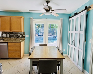 2576 Blue Dog Court - Photo Thumbnail 6