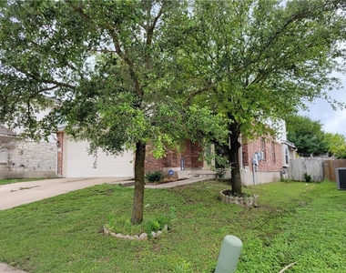 312 Sweet Leaf Ln - Photo Thumbnail 3