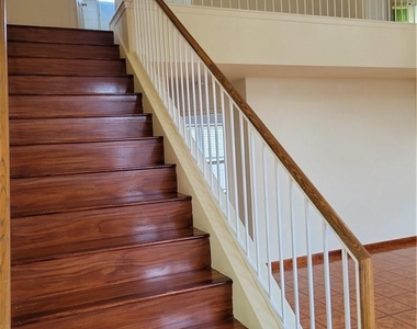 312 Sweet Leaf Ln - Photo Thumbnail 16