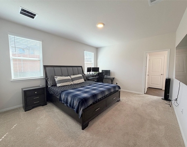 129 Saide St - Photo Thumbnail 16