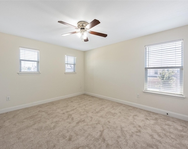7632 Knockfin Dr - Photo Thumbnail 19