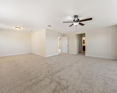 7632 Knockfin Dr - Photo Thumbnail 16