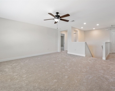 7632 Knockfin Dr - Photo Thumbnail 13