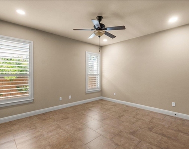 3061 Portulaca Dr - Photo Thumbnail 28