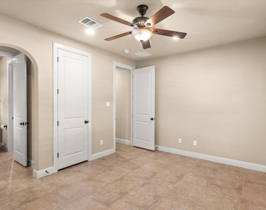 3061 Portulaca Dr - Photo Thumbnail 24
