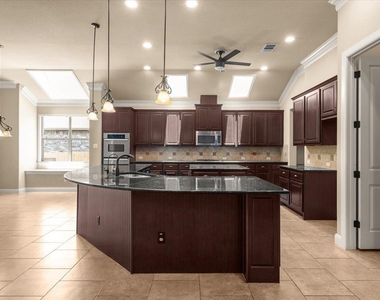3061 Portulaca Dr - Photo Thumbnail 18