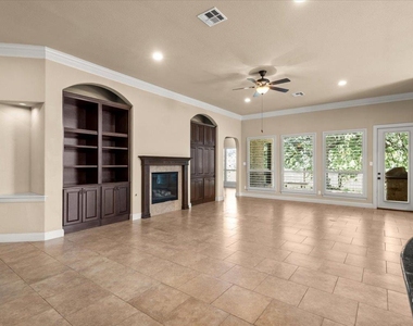 3061 Portulaca Dr - Photo Thumbnail 11