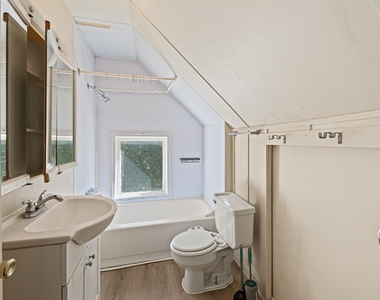 3205 Guadalupe St - Photo Thumbnail 11