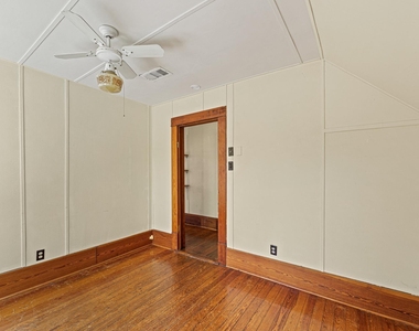 3205 Guadalupe St - Photo Thumbnail 16