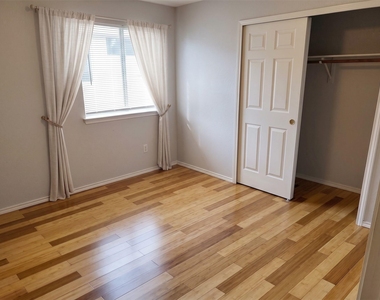 3129 Jazz St - Photo Thumbnail 2