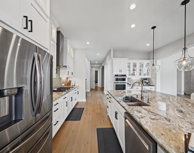 1708 Boscello Ct - Photo Thumbnail 13
