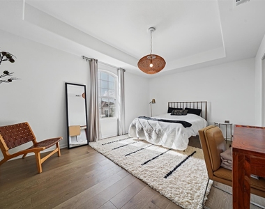 1708 Boscello Ct - Photo Thumbnail 20