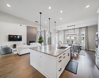 1708 Boscello Ct - Photo Thumbnail 11
