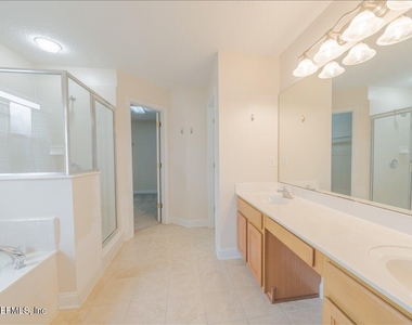 14622 Christen Drive - Photo Thumbnail 17