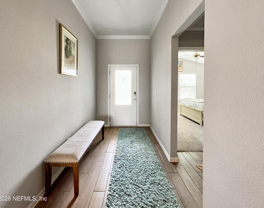463 Northside Drive - Photo Thumbnail 3