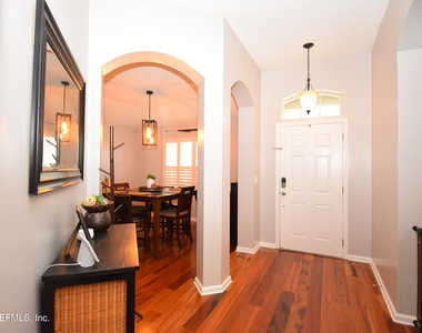 3055 Covenant Cove Drive - Photo Thumbnail 7