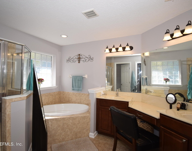 3055 Covenant Cove Drive - Photo Thumbnail 15