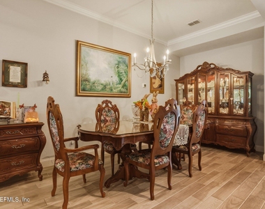 543 Caribbean Place - Photo Thumbnail 10
