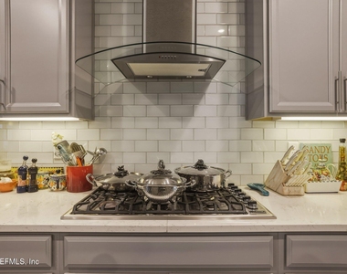 543 Caribbean Place - Photo Thumbnail 5