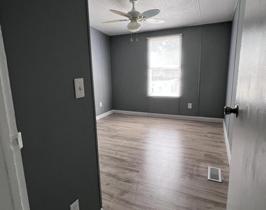 4002 Pinto Road - Photo Thumbnail 11