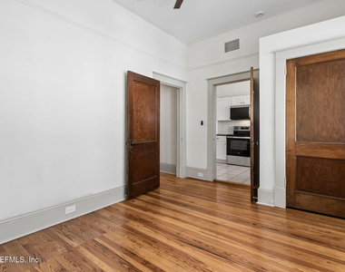 2747 Forbes Street - Photo Thumbnail 27