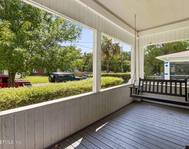 2747 Forbes Street - Photo Thumbnail 2