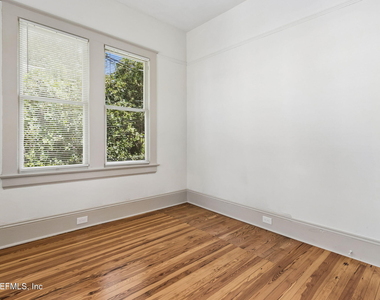 2747 Forbes Street - Photo Thumbnail 26
