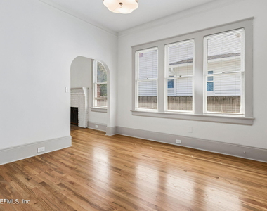 2747 Forbes Street - Photo Thumbnail 15