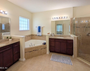 3120 Double Oaks Drive - Photo Thumbnail 17