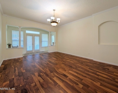 3120 Double Oaks Drive - Photo Thumbnail 6