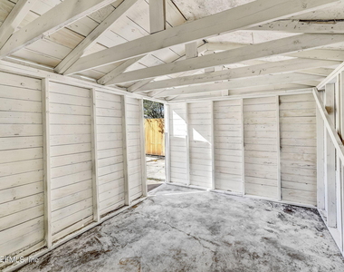 4633 Kingsbury Street - Photo Thumbnail 34