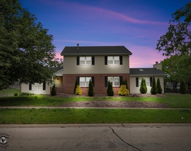 8348 Adbeth Avenue - Photo Thumbnail 3