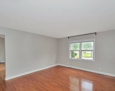 8348 Adbeth Avenue - Photo Thumbnail 9