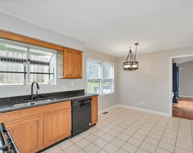 8348 Adbeth Avenue - Photo Thumbnail 17