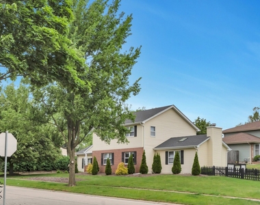 8348 Adbeth Avenue - Photo Thumbnail 43