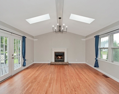 8348 Adbeth Avenue - Photo Thumbnail 12