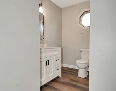 8348 Adbeth Avenue - Photo Thumbnail 34