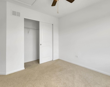 1078 Bogart Street - Photo Thumbnail 17