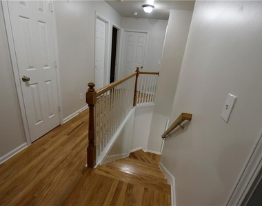 2115 Vistoria Drive - Photo Thumbnail 10