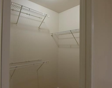 2115 Vistoria Drive - Photo Thumbnail 23