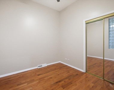 1609 N Wood Street - Photo Thumbnail 2