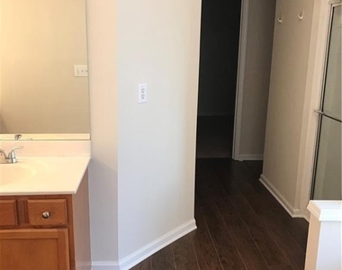 11545 Bentham Court - Photo Thumbnail 24