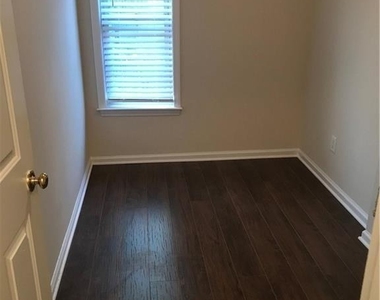 11545 Bentham Court - Photo Thumbnail 18