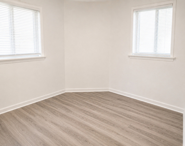 1180 Larkdale Row - Photo Thumbnail 4