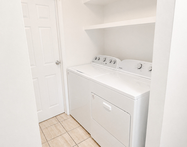 1180 Larkdale Row - Photo Thumbnail 11