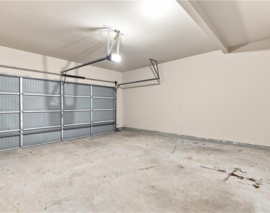 1336 Brookmere Way - Photo Thumbnail 17
