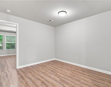 1336 Brookmere Way - Photo Thumbnail 9